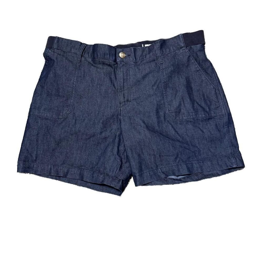Lee Women's Midrise Regular Fit Utility Bermuda Shorts